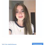 Étudiante donne des cours de français, tout niveaux